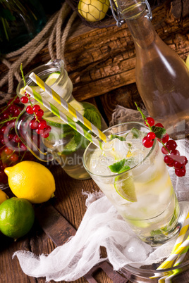 Apple currant soda with lime