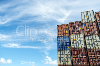 Container auf einem Containerschiff