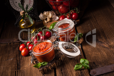 homemade Tomato paste