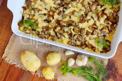 Baked potato with eggplant cheese and garlic