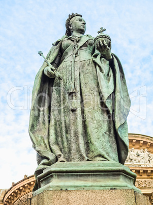 Queen Victoria statue HDR