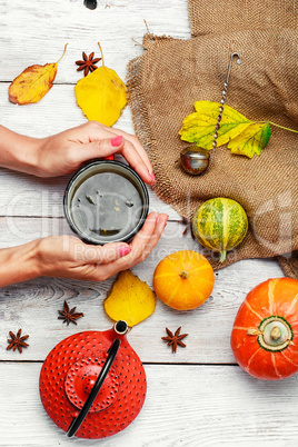 Autumn and tea