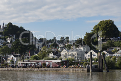 Blankenese Blick von der Elbe