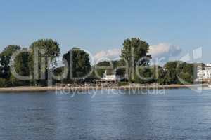 Blankenese Blick von der Elbe