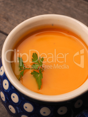 Pumpkin cream soup with parsley
