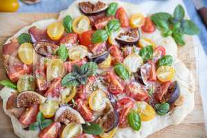 Tomaten Pizza