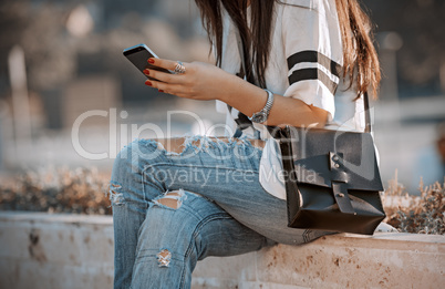 girl reading a message on your phone
