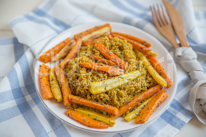 Quinoa Salat