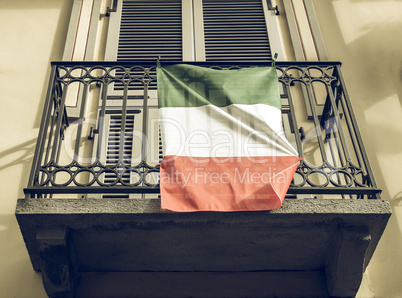 Vintage looking Italian flag