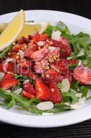Arugula salad with strawberries