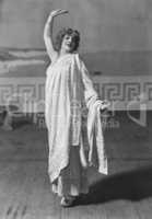 Woman dressed in Grecian clothing
