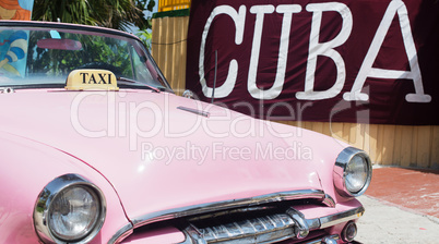 amerikanischer Oldtimer in Havanna auf Kuba