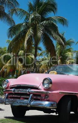 amerikanischer Oldtimer in Havanna auf Kuba