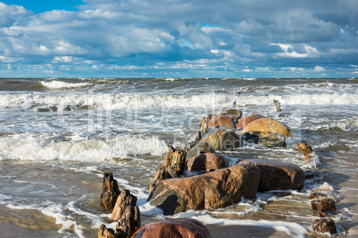 Die Ostseeküste an einem stürmischen Tag