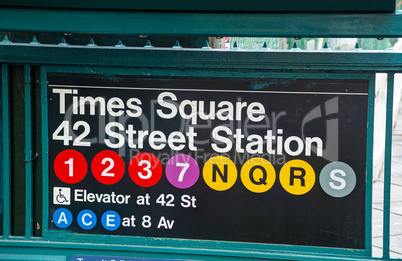 Times Square and 42nd street subway sign