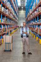 Warehouse manager using digital tablet