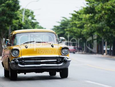 amerikanischer Oldtimer in Havanna auf Kuba