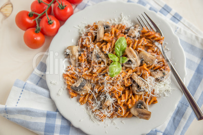 Pasta mit Tomatensauce