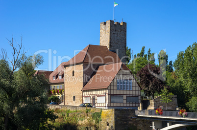 Grafenburg und Rathaus