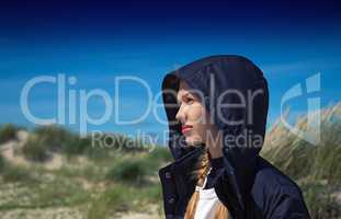 girl looking at the sea