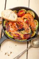 roasted shrimps with zucchini and tomatoes