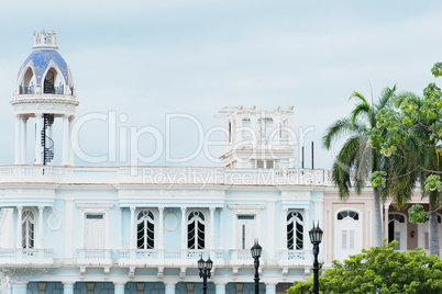 Cienfuegos, Kuba – alte Gebäude