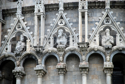 Pisa's Cathedral Square (Piazza del Duomo): Details