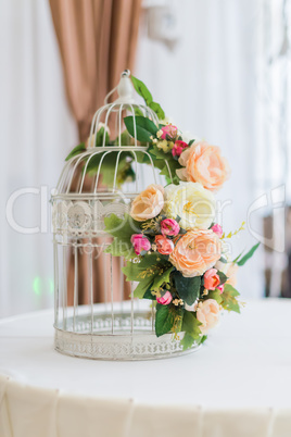 Cage decoration as flowers