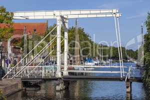 Traditionelle Hubbrücke in Edam, Niederlande