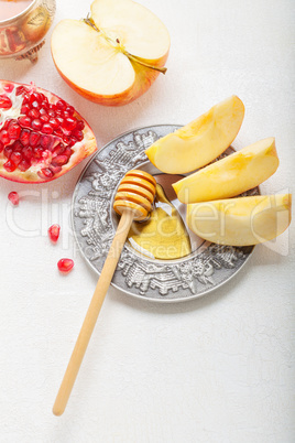 Apples, pomegranate and honey for Rosh Hashanah