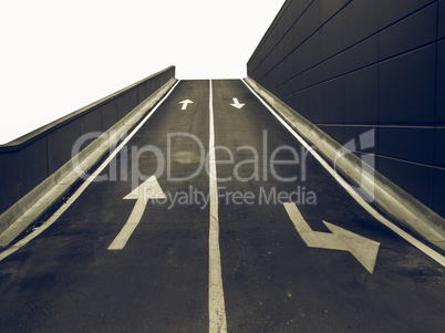 Vintage looking Garage ramp