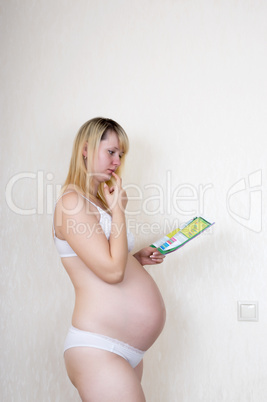 Portrait expectant mother