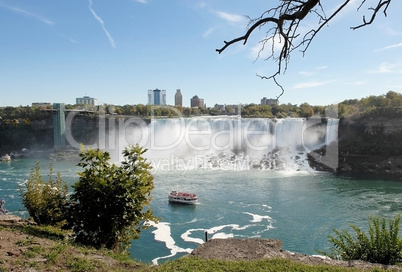 Niagara falls, American falls.