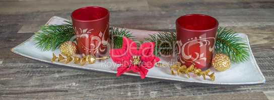 Weihnachten, Teelichthalter mit Tannenzweigen