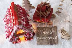 Gingerbread House, Sled, Snow, Schoenes Wochenende Means Happy Weekend