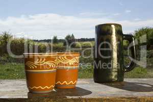 Stein and clay cups