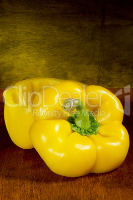 Yellow bell pepper peeled