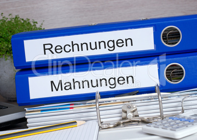 Rechnungen und Mahnungen