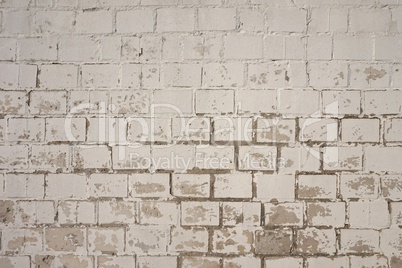 Alte dreckige weiße Mauer mit Flecken