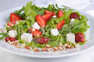 Salad with strawberries