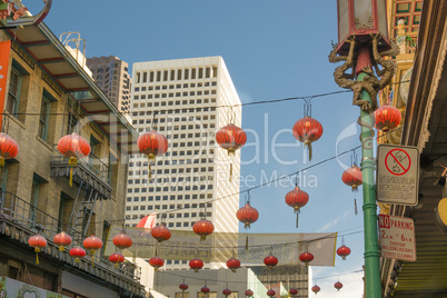 Red lanterns in San Francisco Chinatown