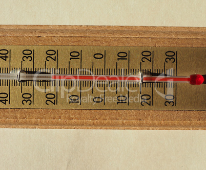 Thermometer for air temperature measurement