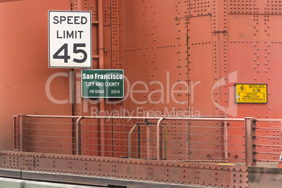 Speed limit at Golden Gate Bridge