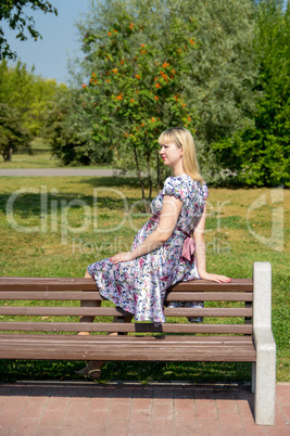 Expectant mother in the Park