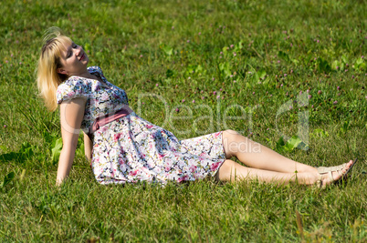 Expectant mother in the Park