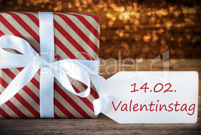 Atmospheric Christmas Gift With Label, Valentinstag Means Valentines Day