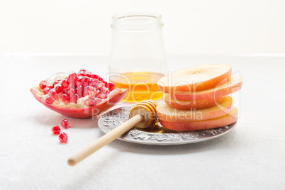 Apples, pomegranate and honey for Rosh Hashanah