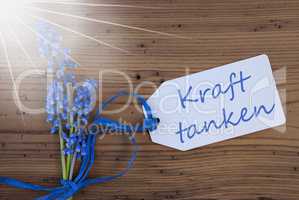 Sunny Srping Grape Hyacinth, Label, Kraft Tanken Means Relax
