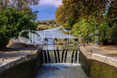 Canal du Midi Schleuse - Canal du Midi water lock