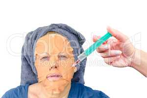 Kosmetischen Gesichtsmaske sowie eine Botulinum-Injektion